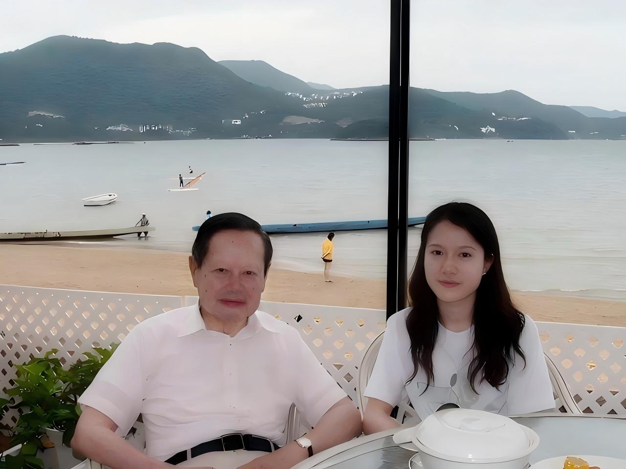 楊振寧與翁帆：跨越54歲的愛情-59愛分享